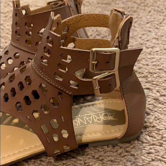 Sandals - Picture 2 of 5